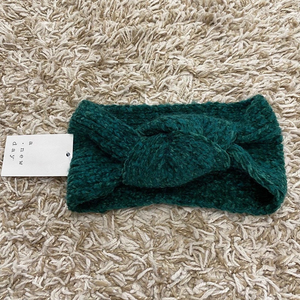 A New Day Knitted Knot Ear Warmer Headband NWT